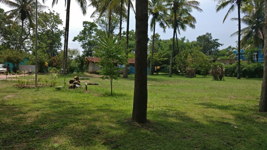 The Shades Holiday Homes Kushālnagar Exterior foto